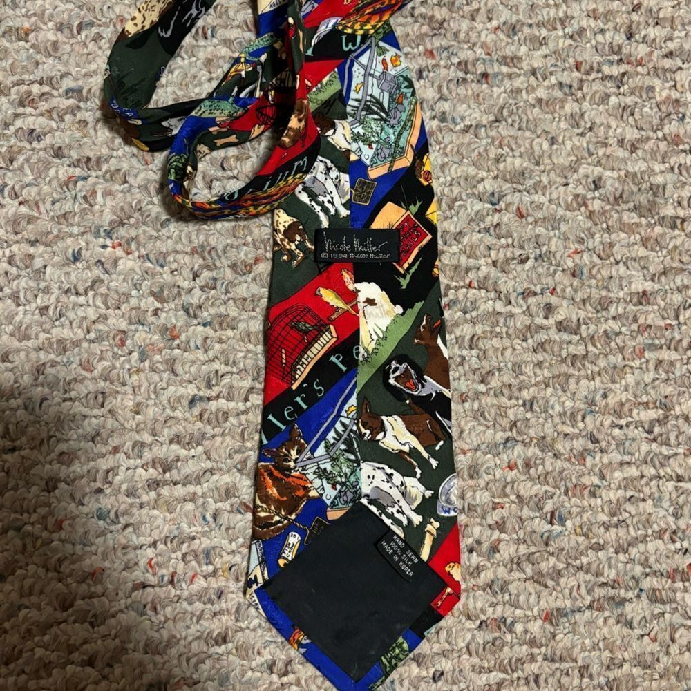 Vintage 1994 Nicole Miller Veteranarian Animals Tie 100% Silk RARE